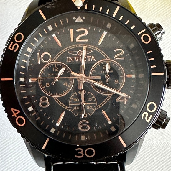 WATCH - Picture 10 of 15